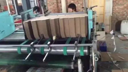 Máquina encoladora de carpetas de cartón corrugado tipo ajuste a presión